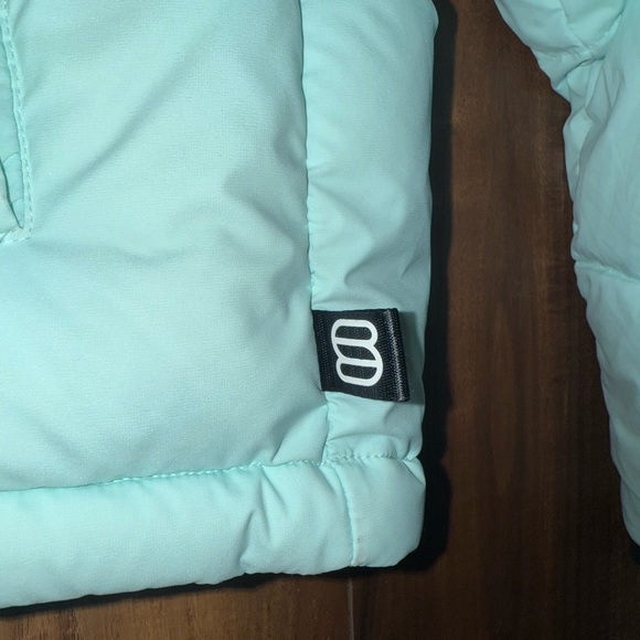 Aritzia Superpuff CliMatte Shorty Mint - Picture 5 of 10